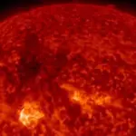 Виверження темної плазми іноді відбуваються на Сонці разом із сонячними спалахами