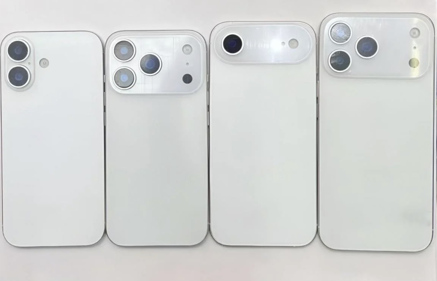 iPhone 17