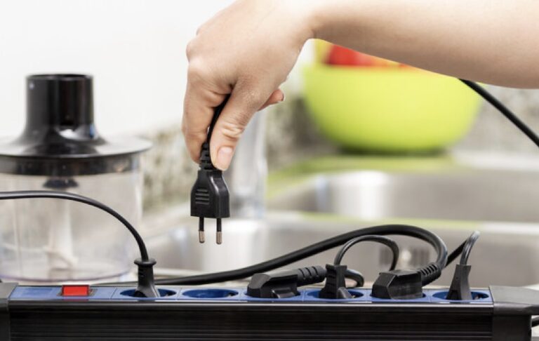 Названо п’ять побутових приладів, які небезпечно залишати без нагляду